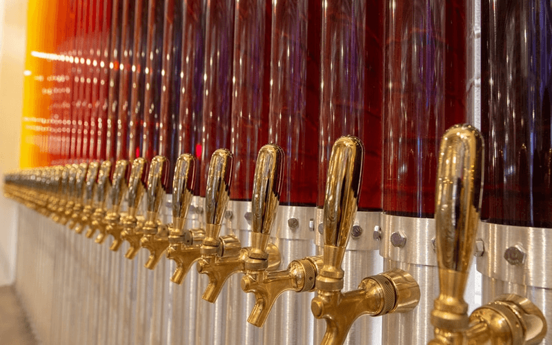 Picture of tap handles and SRM-scale tubes